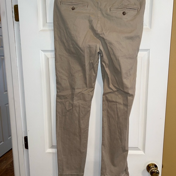 Nautica classic fit pants 34x32. EUC - Picture 2 of 3